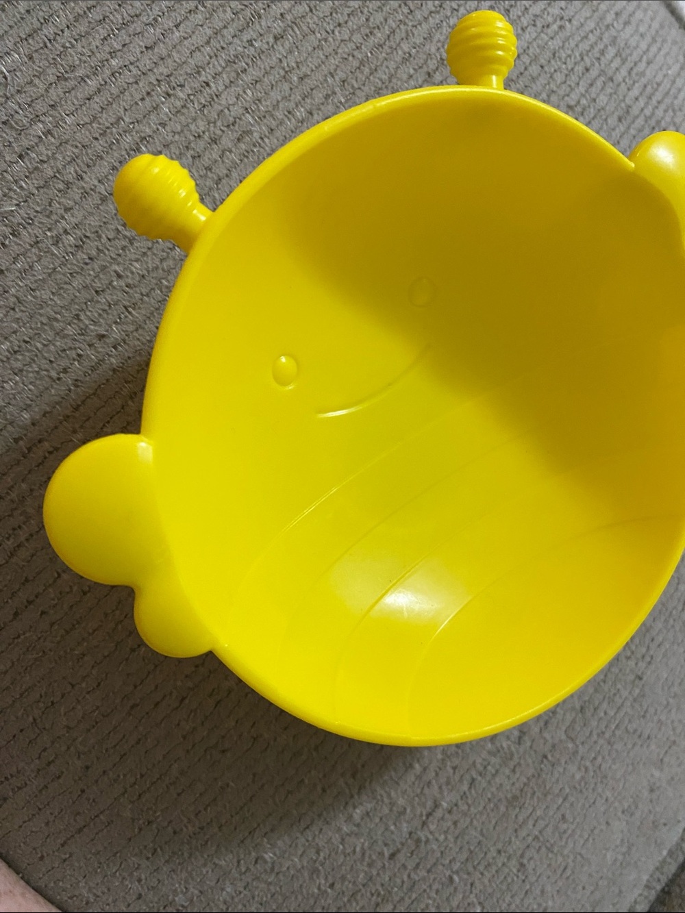 Skip Hop activity center Yellow Bee Face suction Bowl explore & more - Picture 3 of 15